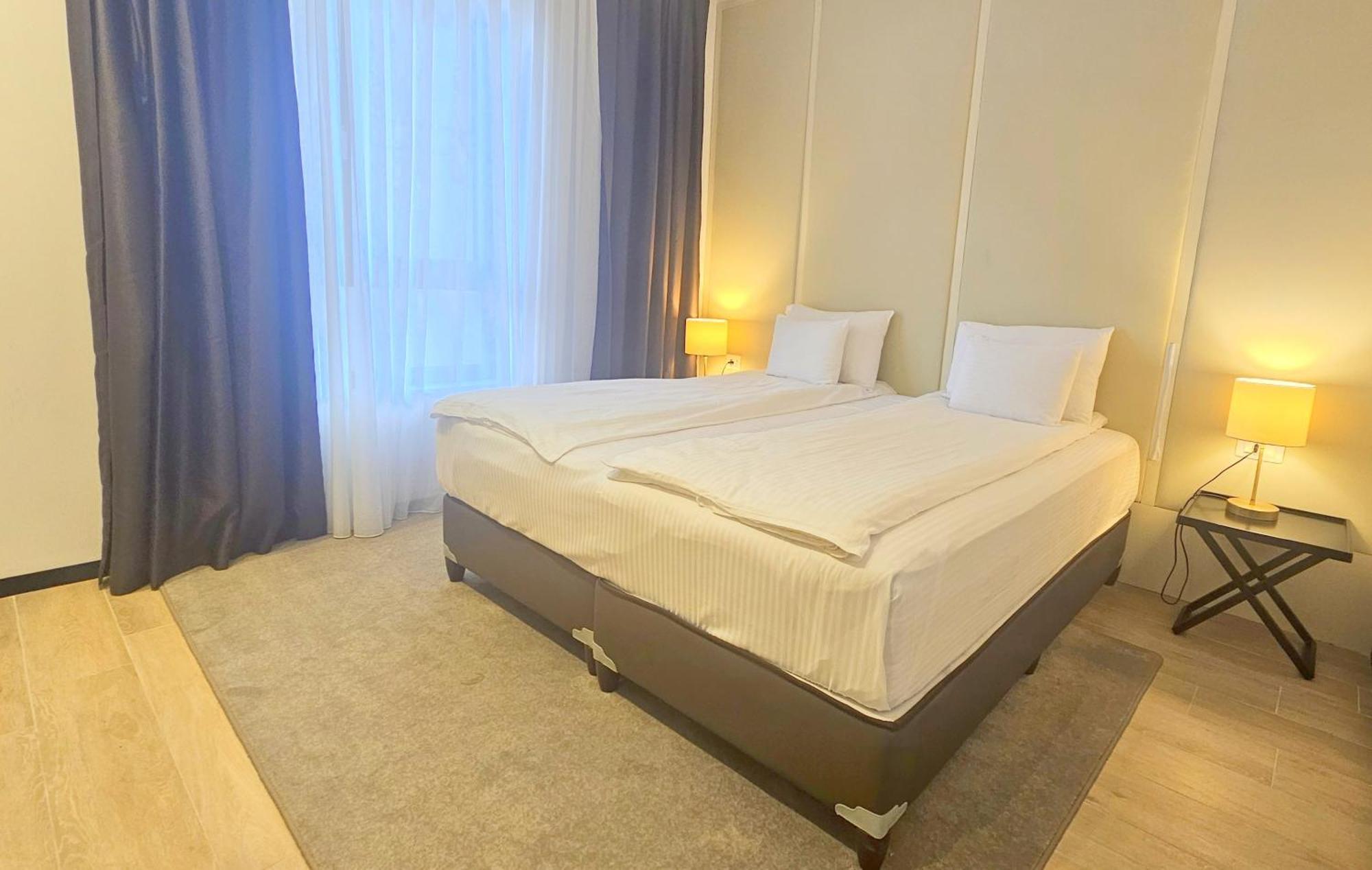 Maresia Boutique Suites Budva Bagian luar foto